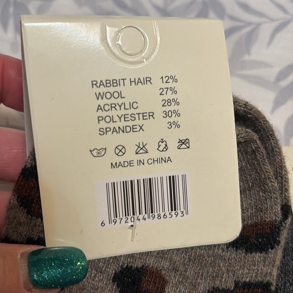 Women’s set of 2 pair WOOL animal print socks NEW - Picture 3 of 4